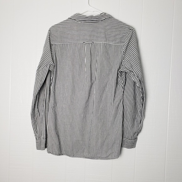 Striped Button up Top - Picture 6 of 6